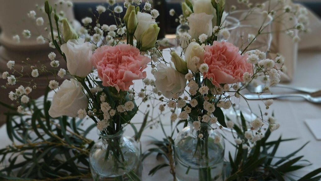 Gepolijst Ananiver teugels Aanbod Tafeldecoratie - Bloemen van den bossche